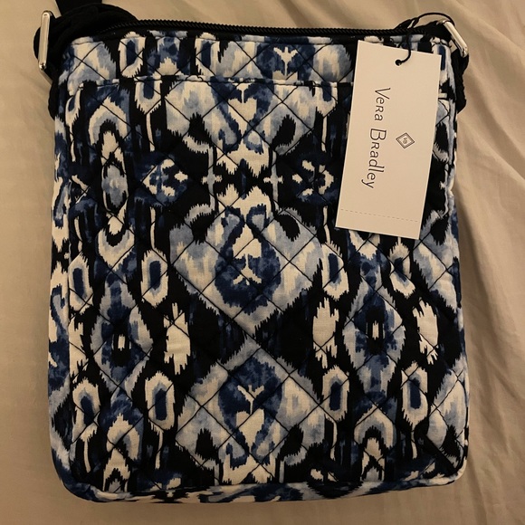 Vera Bradley Handbags - Vera Bradley Bag.